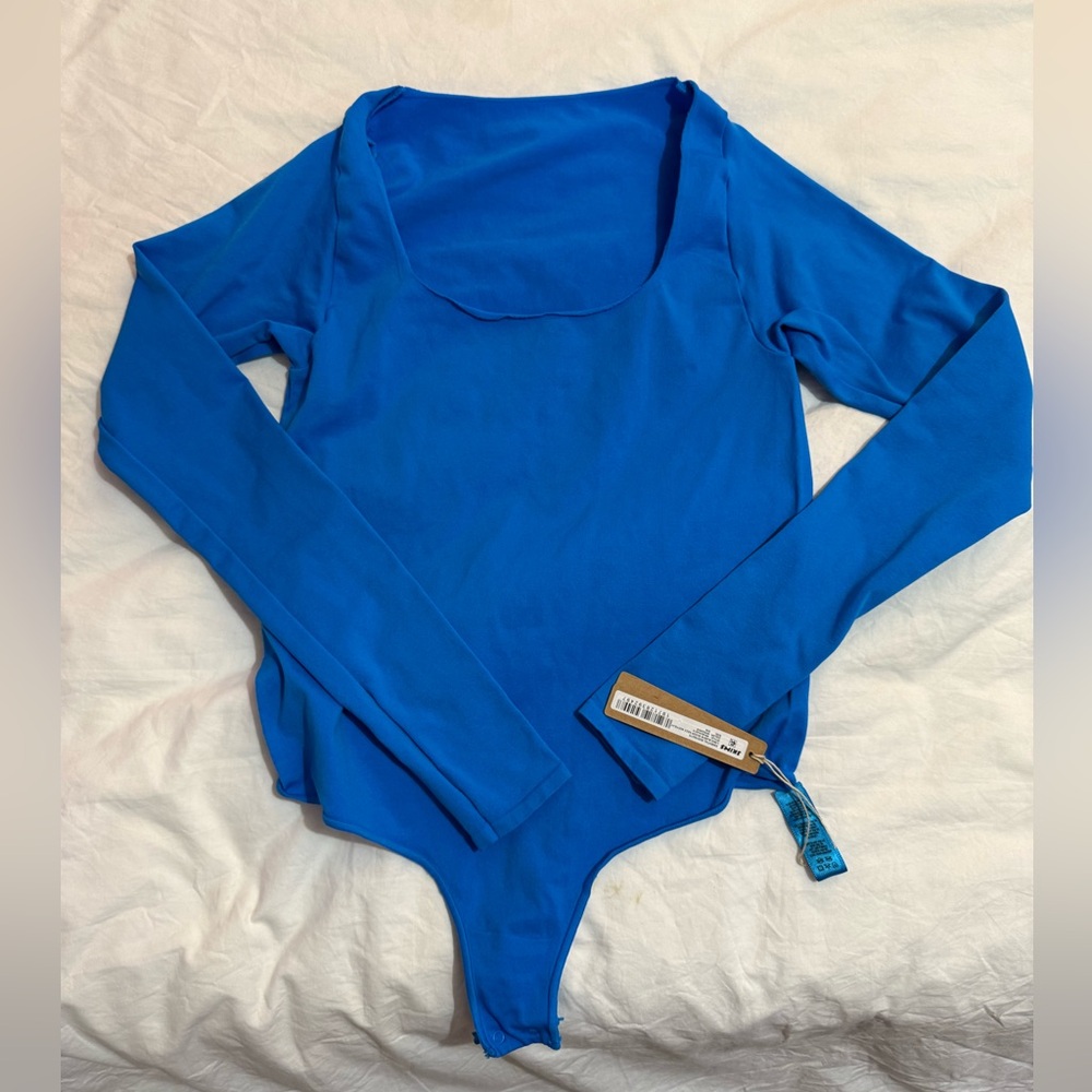 SALE SKIMS Essential Bodysuit in Mykonos